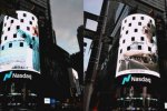 แฟนๆ มอบโฆษณาบนบิลบอร์ดจอยักษ์ใน ไทม์สแควร์ เมืองนิวยอร์ก ให้ จีมิน BTS